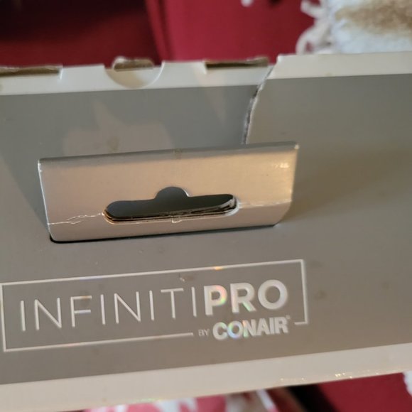 Conair Infinitipro Dryer Brush - Picture 4 of 6
